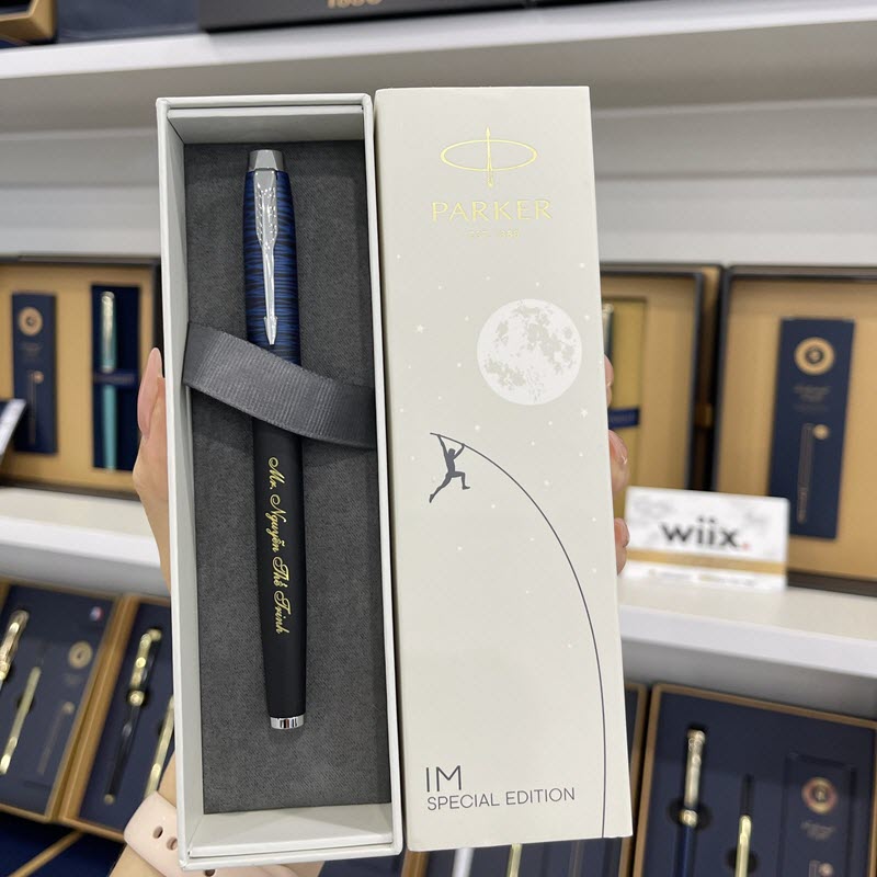 báo giá bút ký khắc tên