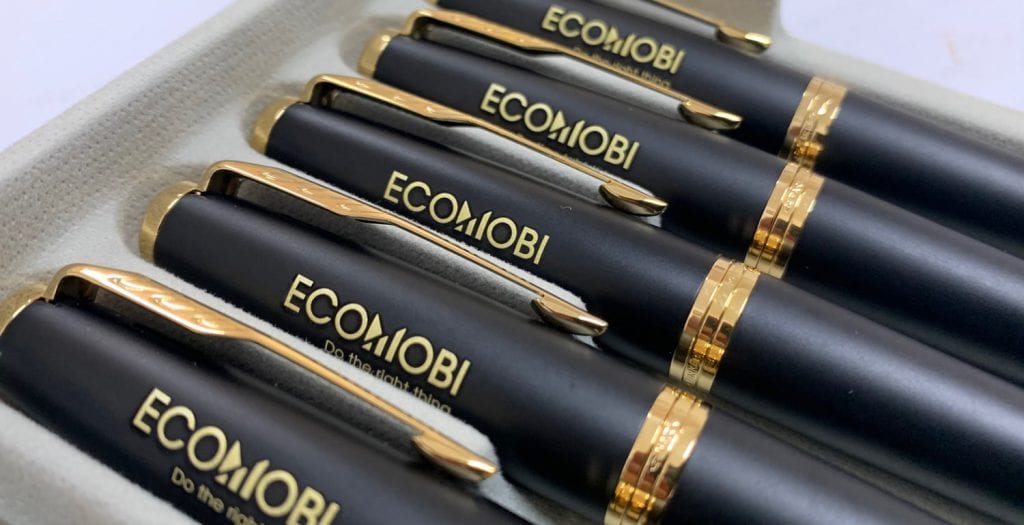 Hình ảnh bút ký Parker lase logo công ty ECOMOBI
