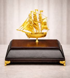 Thuyền phong thuỷ mạ vàng MS 14