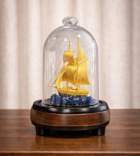 Mô hình thuyền buồm phong thuỷ mạ vàng 24k - 08