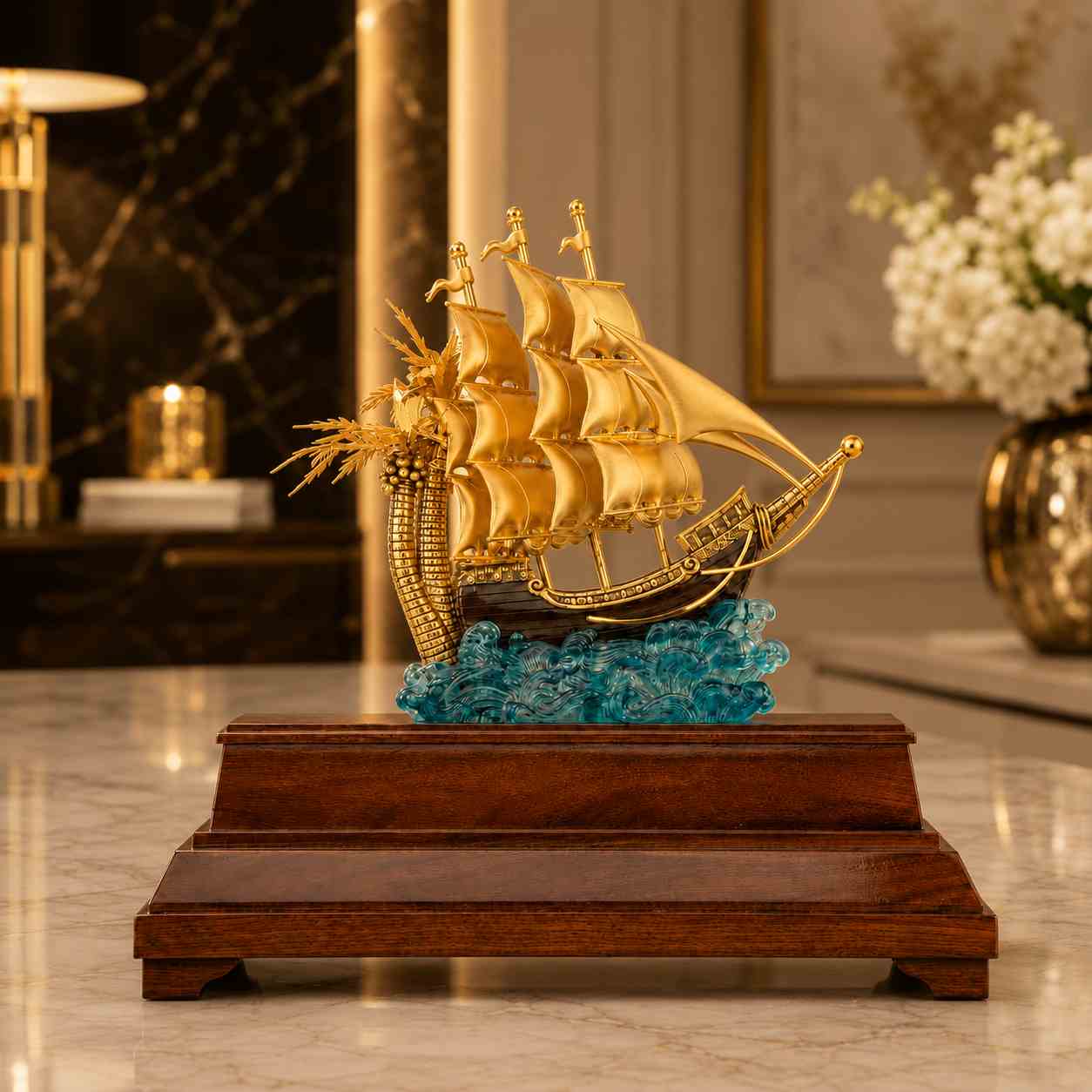 Mô hình thuyền buồm mạ vàng cỡ đại 