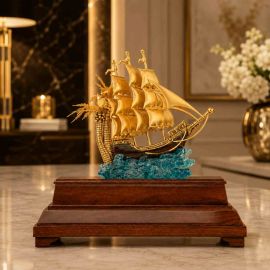 Mô hình thuyền buồm mạ vàng cỡ đại 