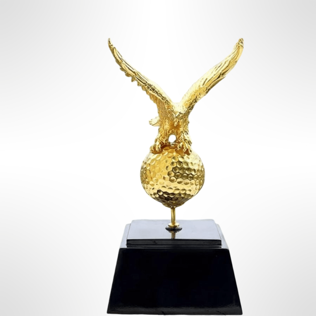 Quà tặng golf đại bàng mạ vàng 07