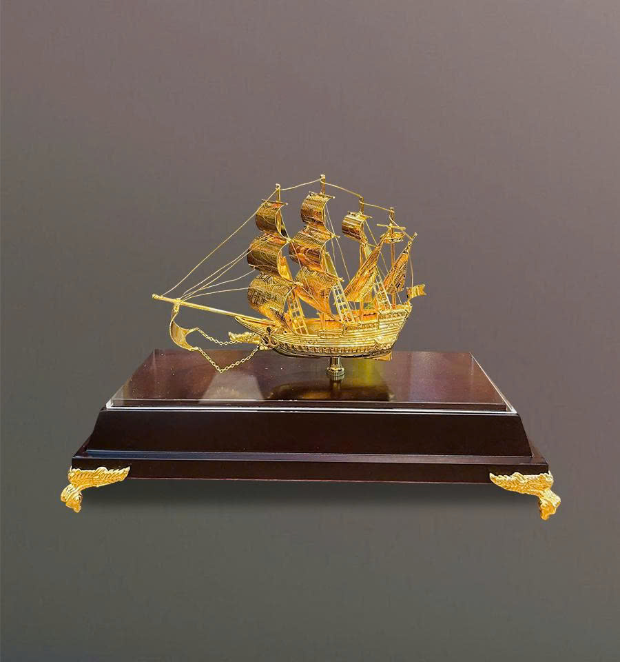 Quà tặng cho sếp nữ