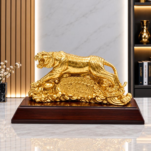 Mãnh hổ thếp vàng
